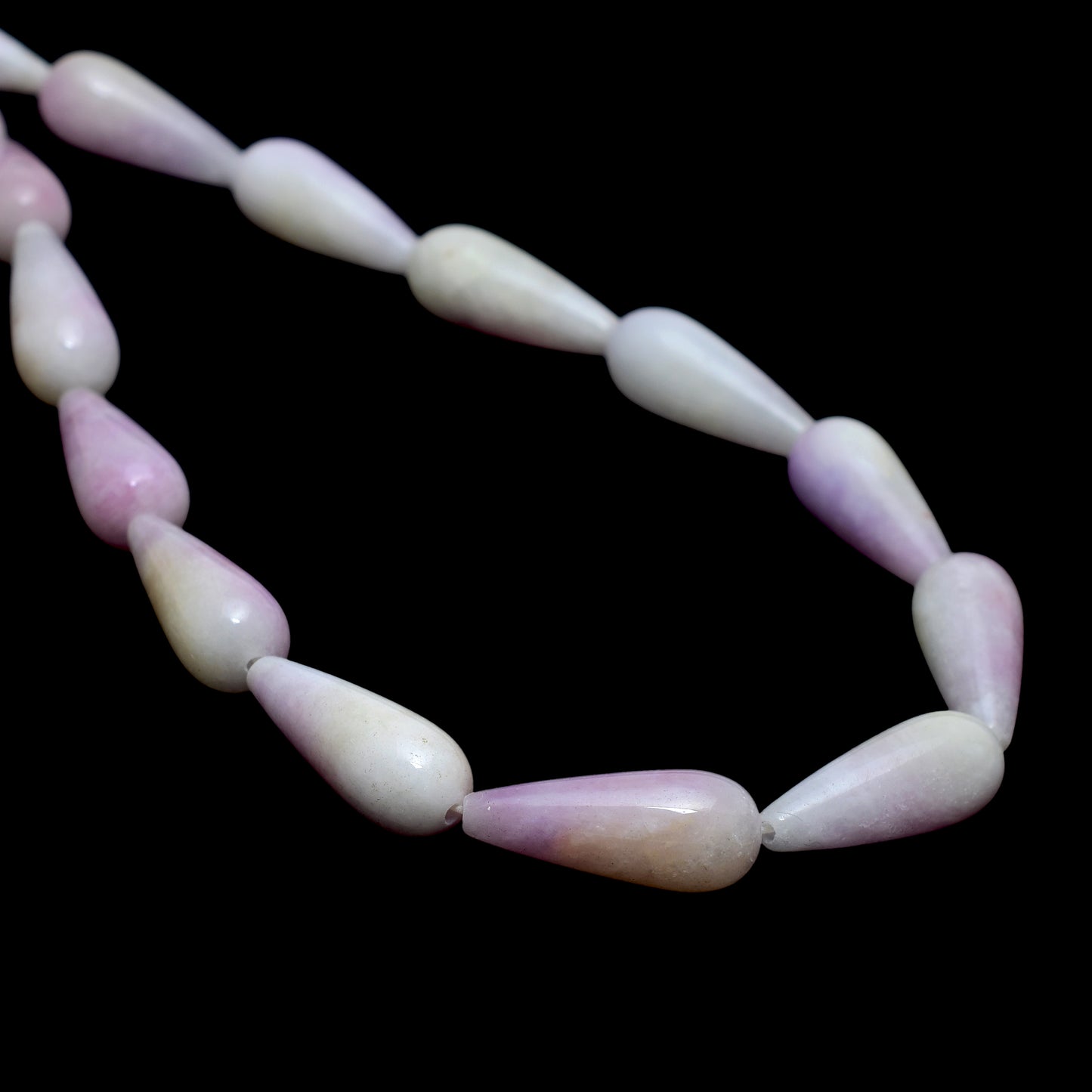 Kamal Gems | Light-Purple Drop-Shaped Onyx Beads, 15"
