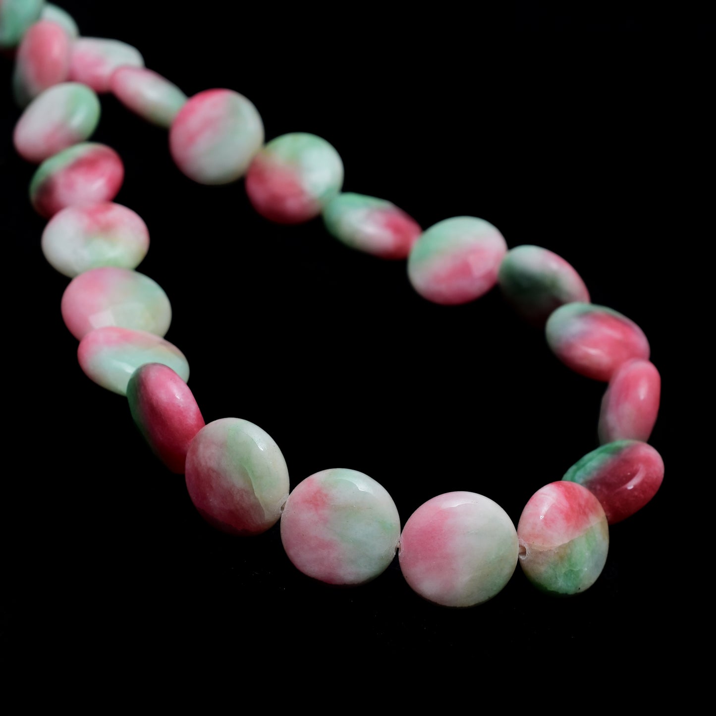 Kamal Gems | Red-Green Coin-Shaped Onyx Beads, 15"