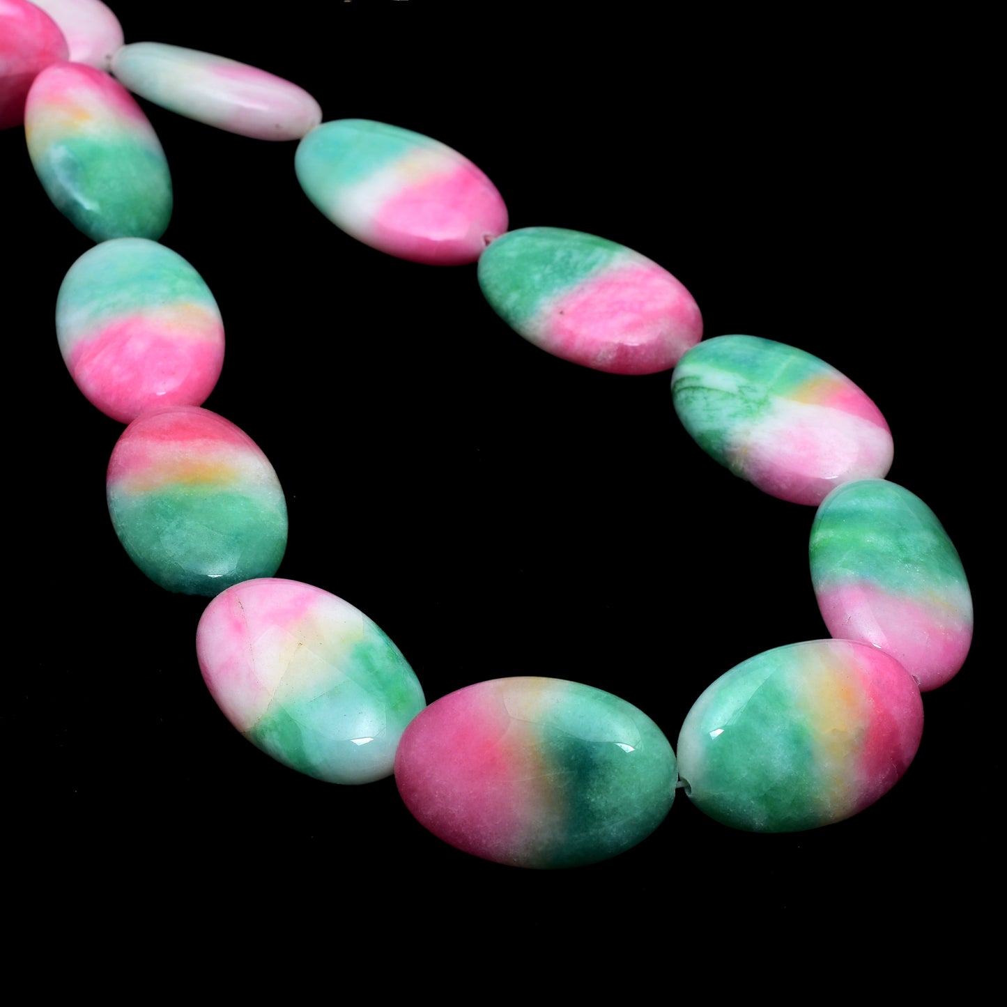 Kamal Gems | Pink- Green Oval-Shaped Onyx Beads, 15"